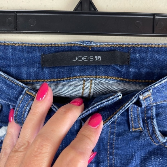 Joe's Jeans Mackenzie Ankle Midrise Jeans Size 26 (A3-8) - Picture 3 of 7